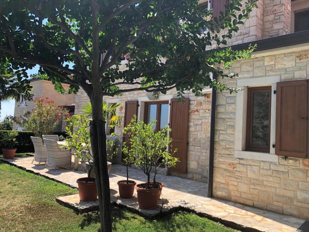Casa Stefanie Vila Kaštelir Exterior foto